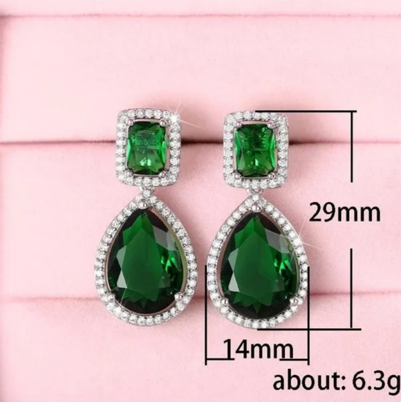 New Emerald Dangle Silver Plated Earrings - Picture 4 of 8